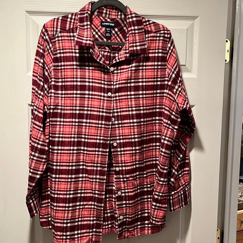 Women’s flannel